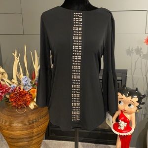 NWT Ellen Tracy Embellished Bell Sleeve blouse